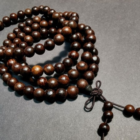 Collier en bois de 108 perles de bois