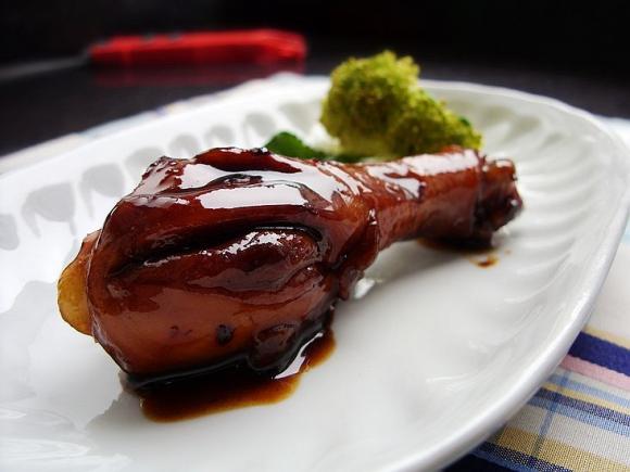 CUISSES DE POULET AU COLA