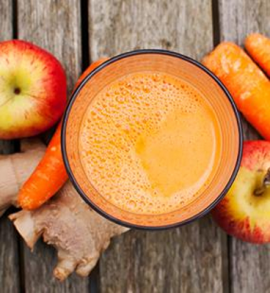 JUS DE CURCUMA, GINGEMBRE ET CAROTTE